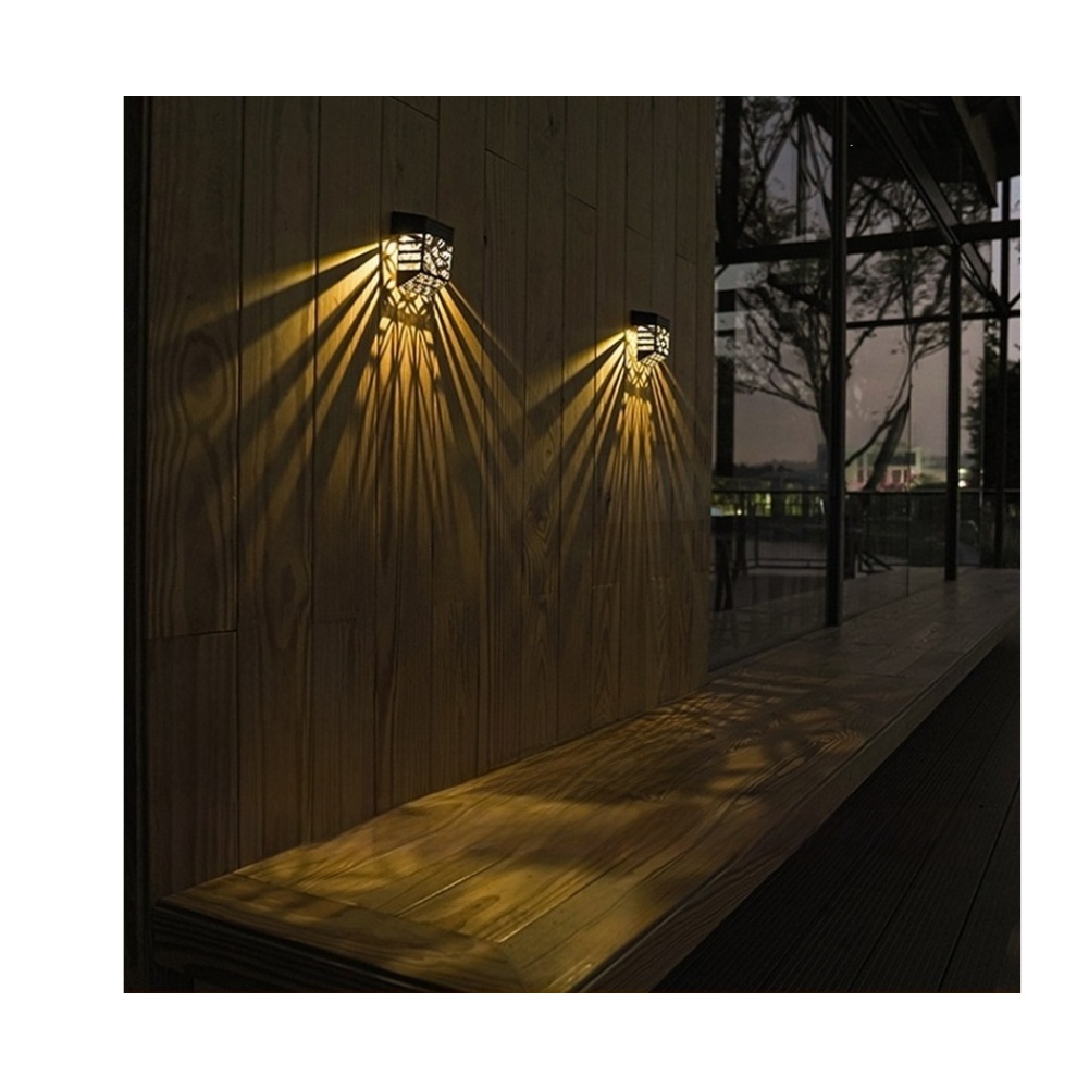 Solar Powered LED Garden Fence - đánh giá và giá Outdoor Lighting And Landscape